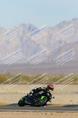 media/Mar-21-2025-CVMA Friday Practice (Fri) [[30cd4fe323]]/3-Racer 2/Session 2 (Turn 4 Entry)/